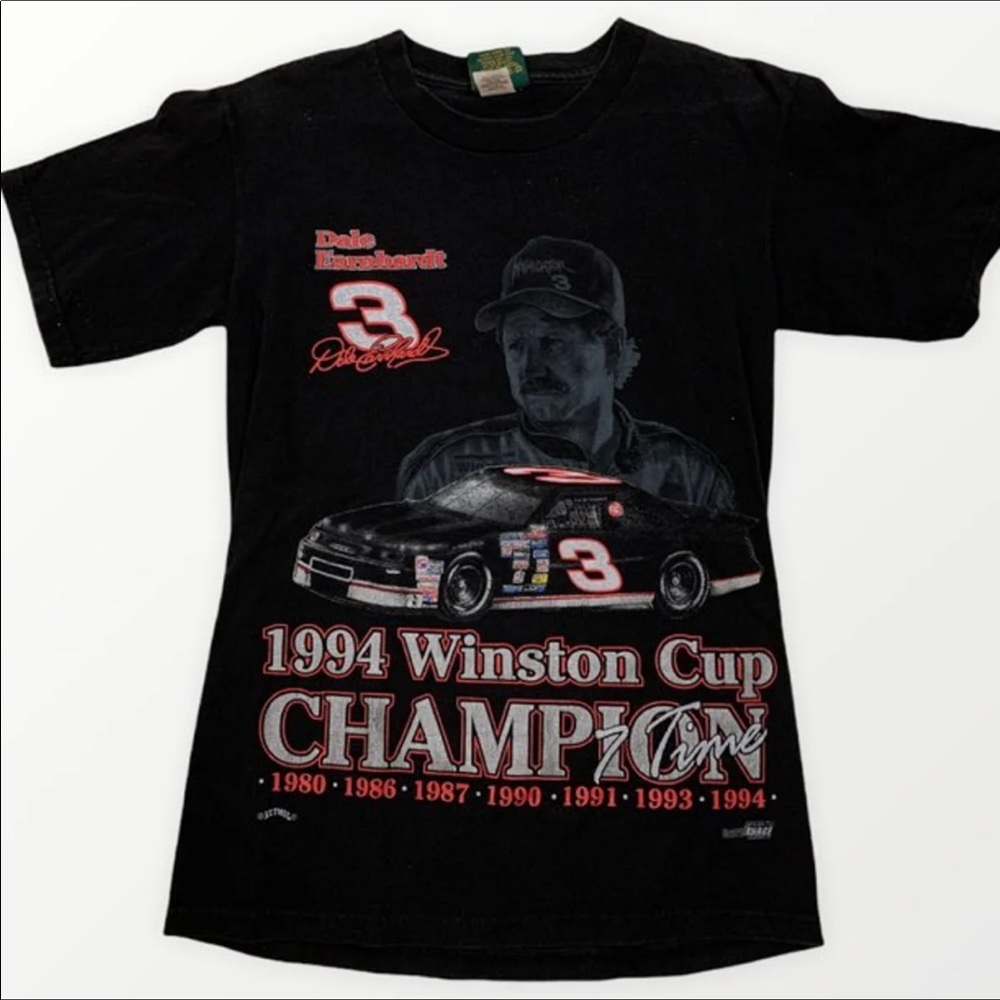Vintage men's medium Dale Earnhardt T-shirt: